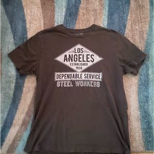 Men’s vintage Los Angeles t-shirt men’s size medium true to size good fit